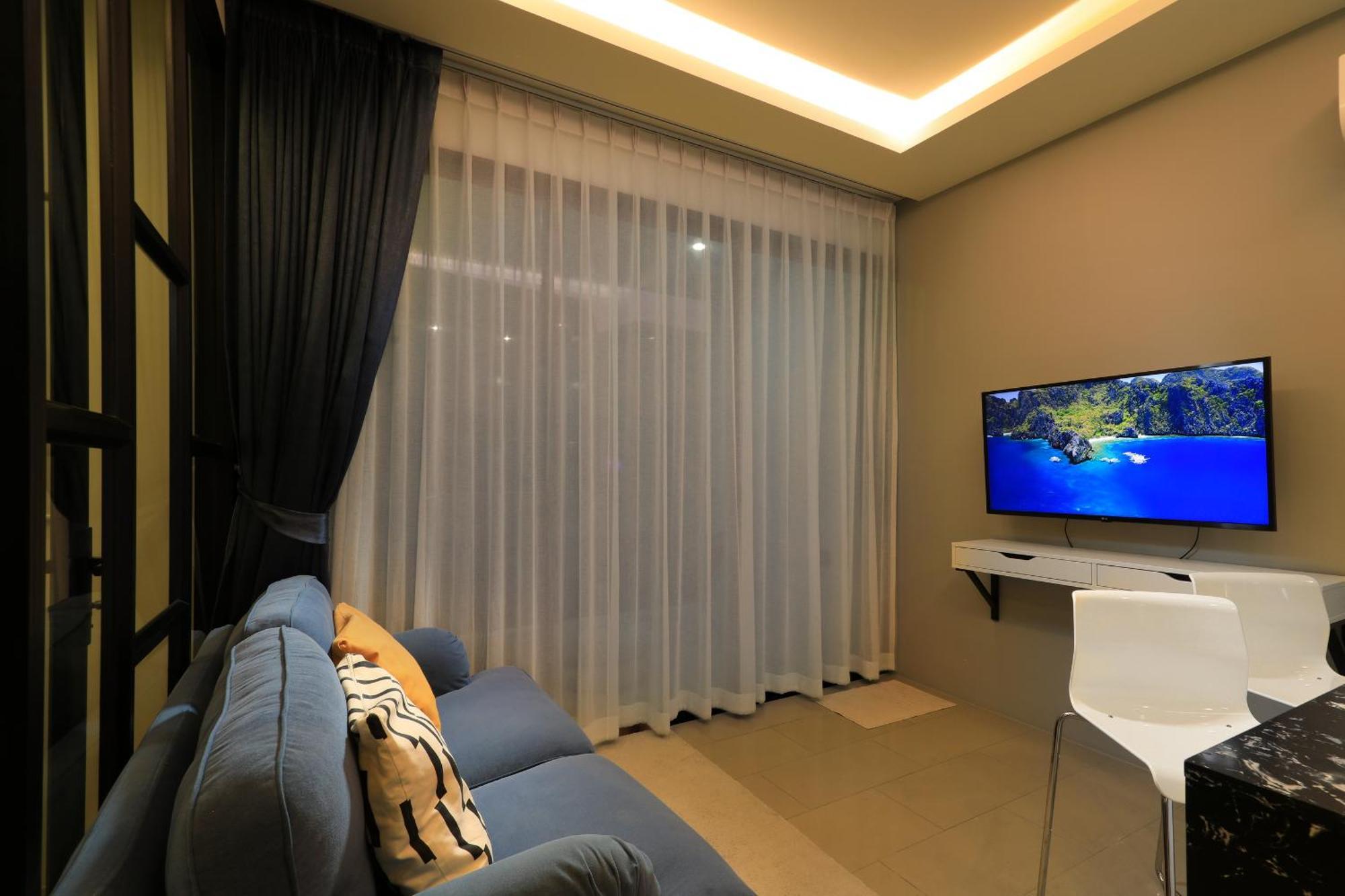 The Sea View Room In Palmyrah Surin By Holy Cow Exterior foto