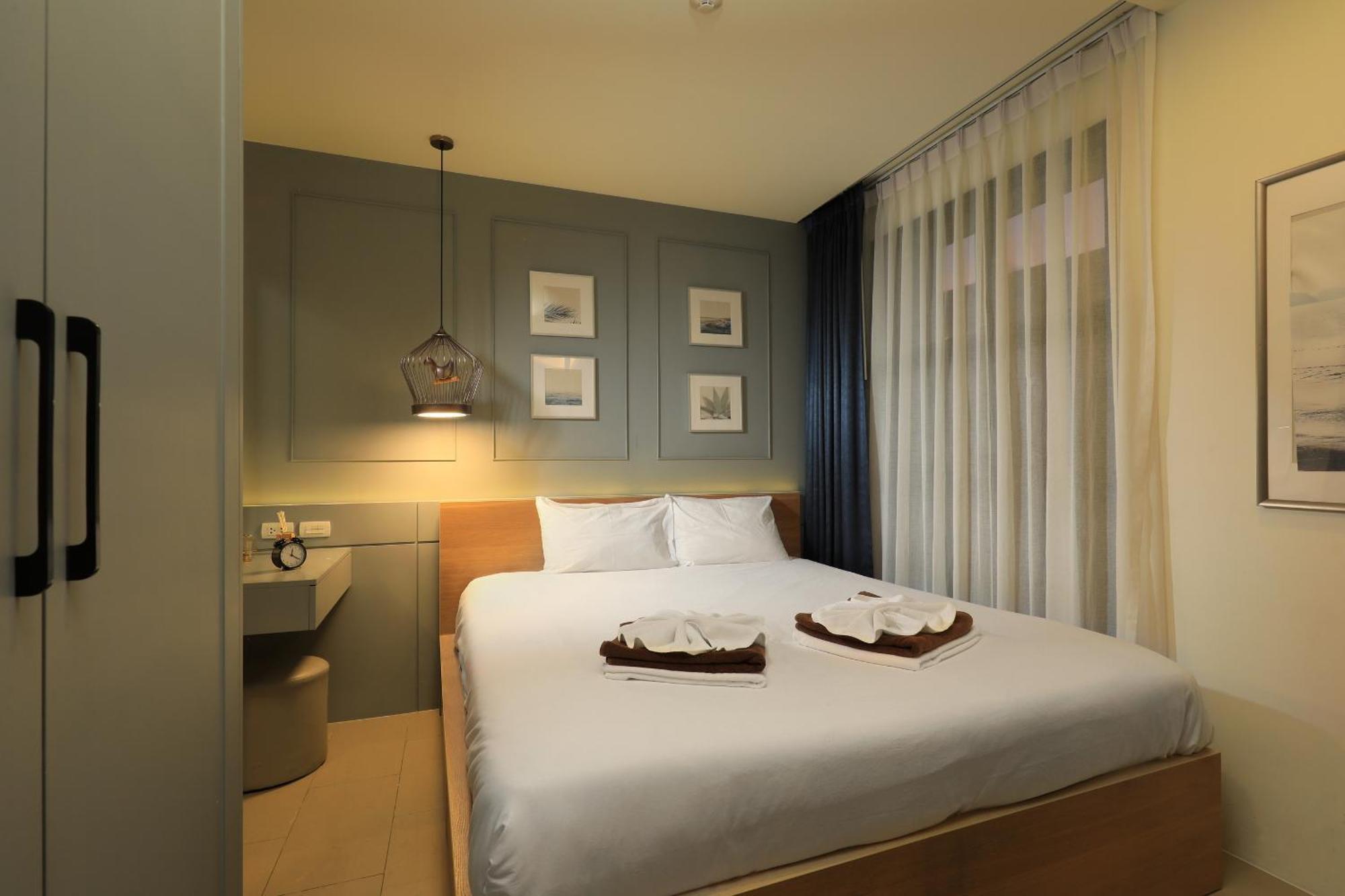 The Sea View Room In Palmyrah Surin By Holy Cow Exterior foto