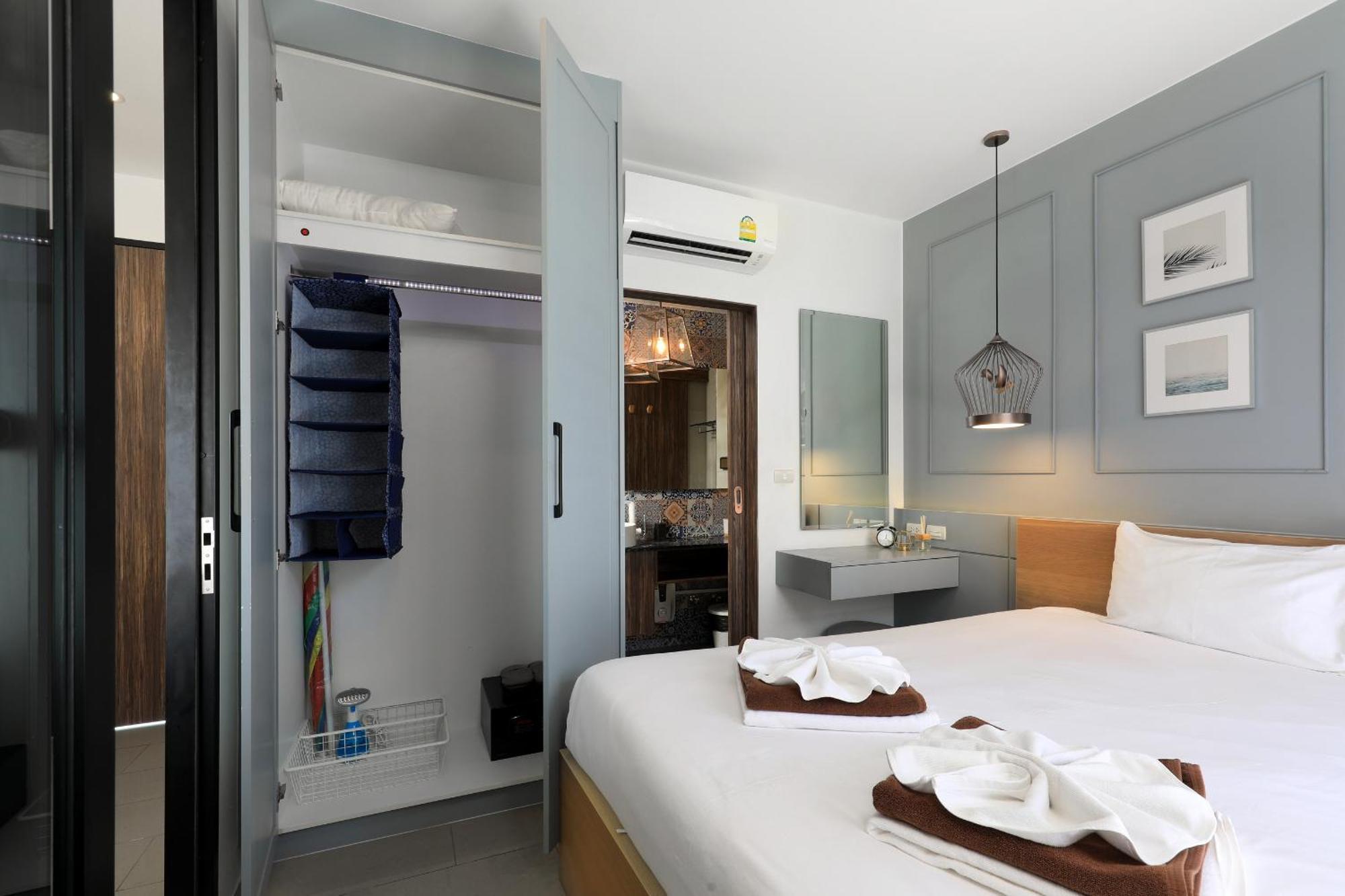 The Sea View Room In Palmyrah Surin By Holy Cow Exterior foto